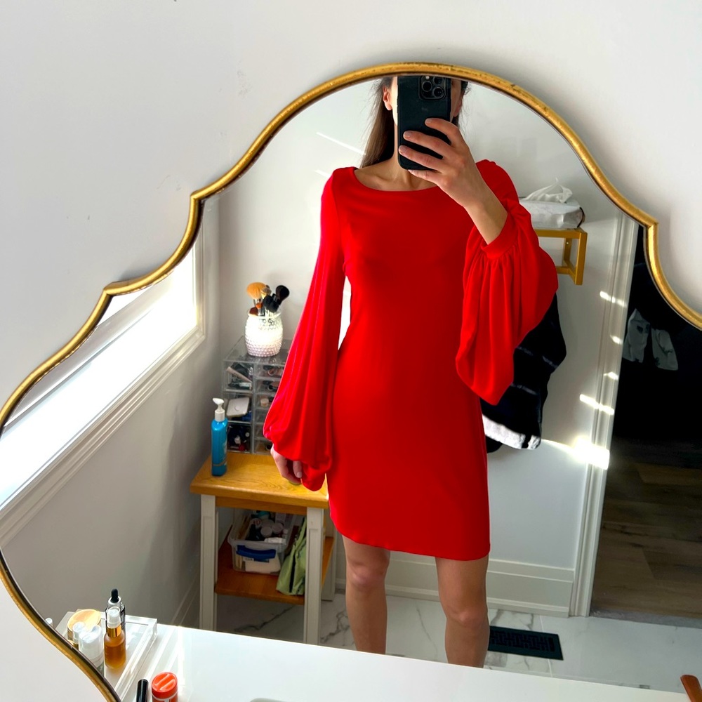 Red Balloon Sleeve Short Dress